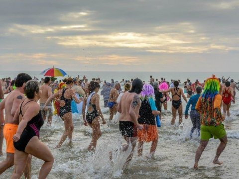 1er bain de l'année à Kerhillio